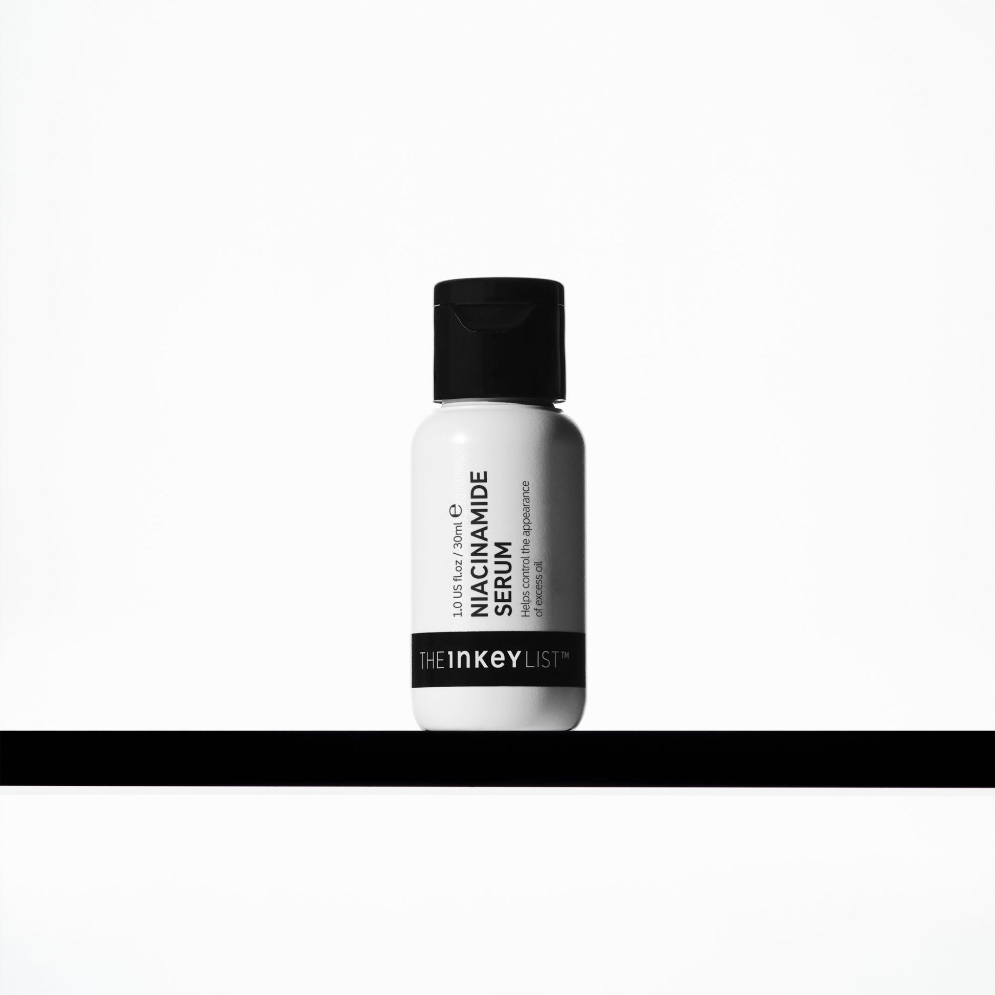 10-niacinamide-serum-i0 DTC-Top15_Amends_NiacinamideHero.jpg